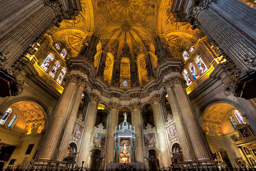 Inside Málaga cathedral